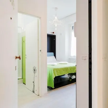 ℒovely & ℰlegant Studio Next To Duomo/Missori Milan Exterior photo